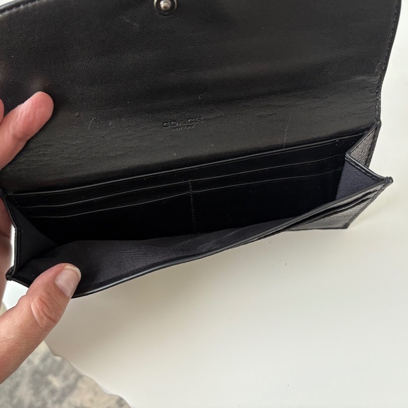 COACH SOFT BLACK WALLET BAG  WITH SNAKE EMBOSSED LEATHER TRIM (F57592) - Picture 10 of 13